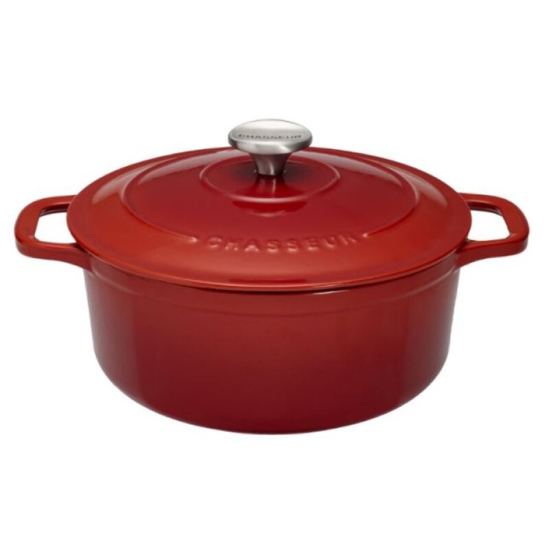 Chasseur Round Casserole in Cast Iron Red